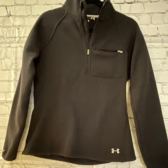 Under armour pull over - Picture 2 of 3